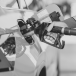 أسعار البنزين في الولايات المتحدة تتجاوز 4 دولارات لأول مرة منذ 2022