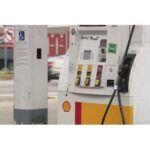 رجل من ديترويت يسرق 800 غالون من الوقود بعد اختراقه لنظام التعبئة باستخدام البلوتوث