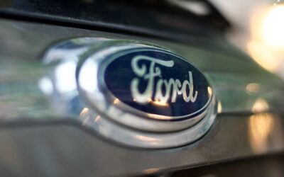 فورد تستدعي ما يقرب من 1.9 مليون سيارة رباعية الدفع من طراز EXPLORER لاصلاح خلل فيها