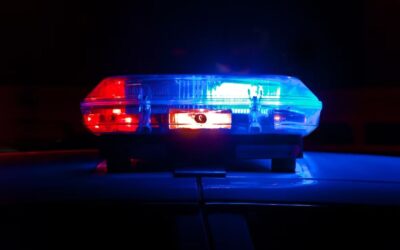 شرطة ديترويت تبحث عن مشتبه به مطلوب لسرقة عدة زجاجات من الكحول من متجر 7-Eleven