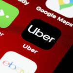 تعرض امرأة من ديترويت للسرقة من قبل سائق أوبر